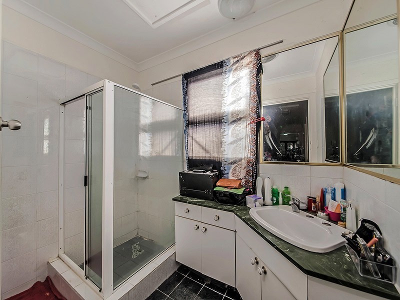 14 Heathcroft Road, Balga WA 6061