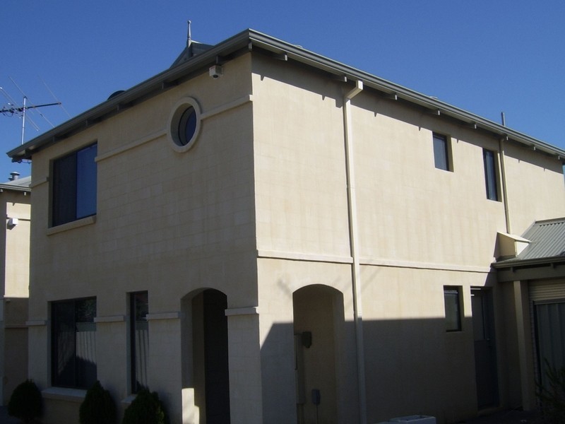 B/132 Ravenswood Drive, Nollamara WA 6061