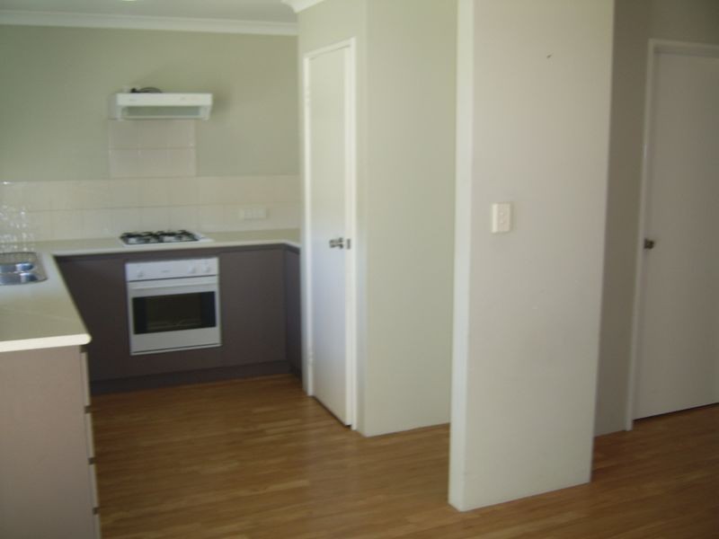 B/132 Ravenswood Drive, Nollamara WA 6061