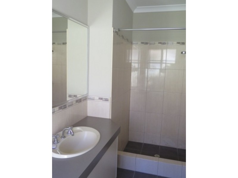 26 Trent Bridge Avenue, Madeley WA 6065