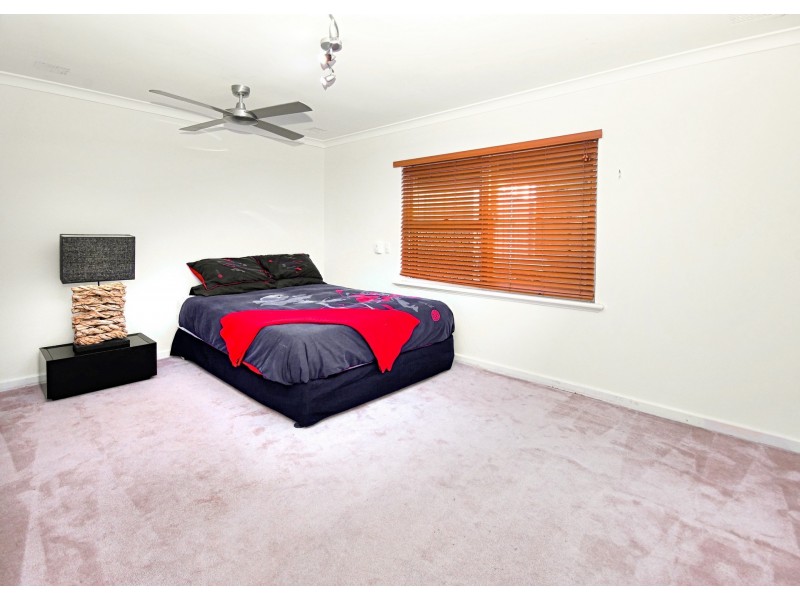 32 Favell Way, Balga WA 6061