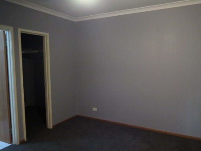 11 Hepburn Way, Balga WA 6061