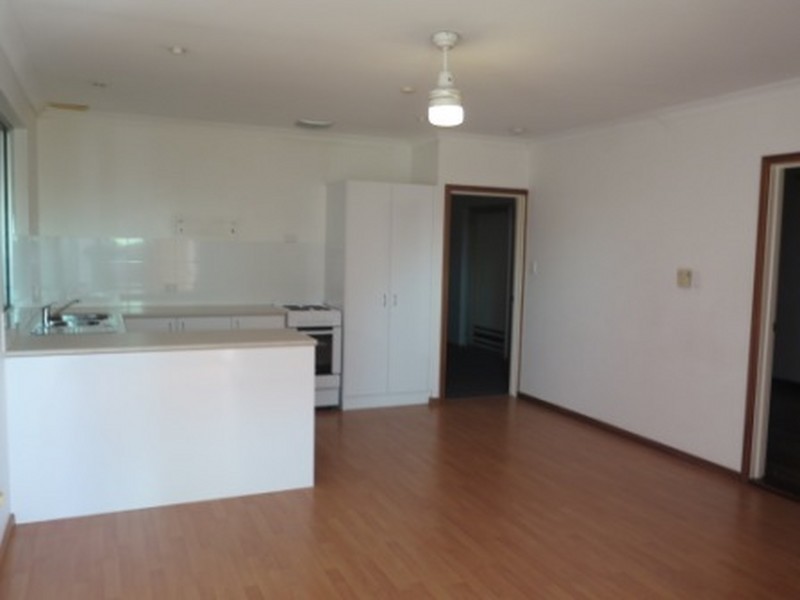 11 Hepburn Way, Balga WA 6061