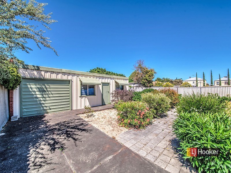 22 Garrick Way, Balga WA 6061