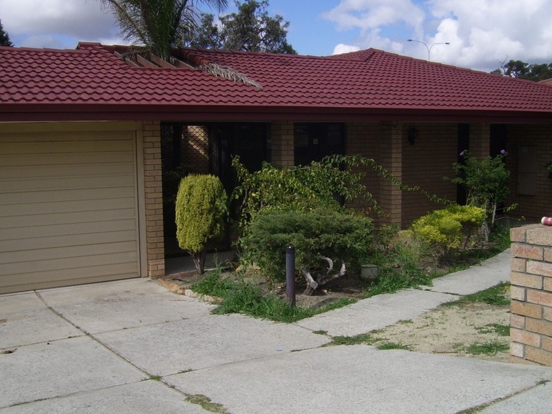 20 Avila Way, Alexander Heights WA 6064