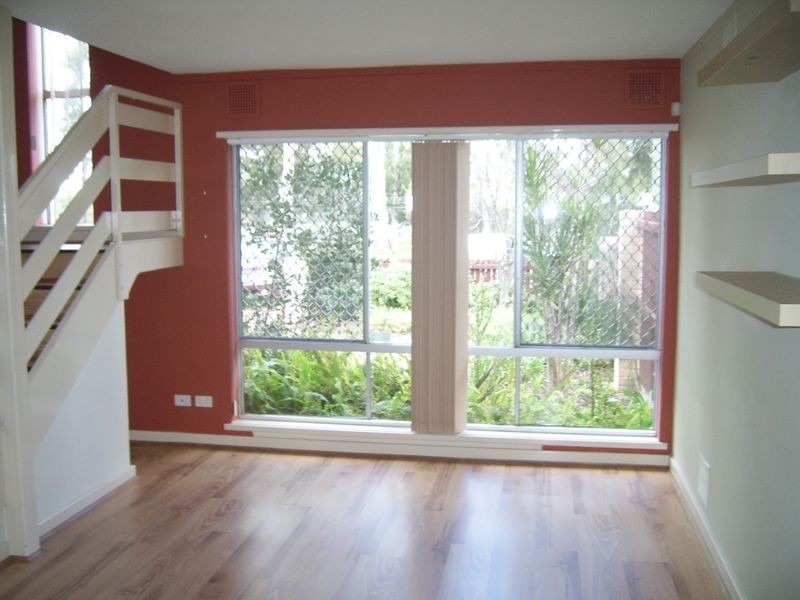 27 Wallington Crescent, Balga WA 6061