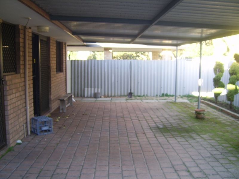 14 Hawkshead Way, Balga WA 6061