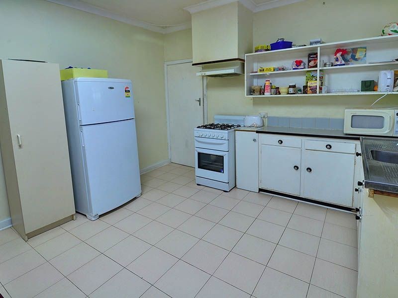 174 Morley Drive, Yokine WA 6060