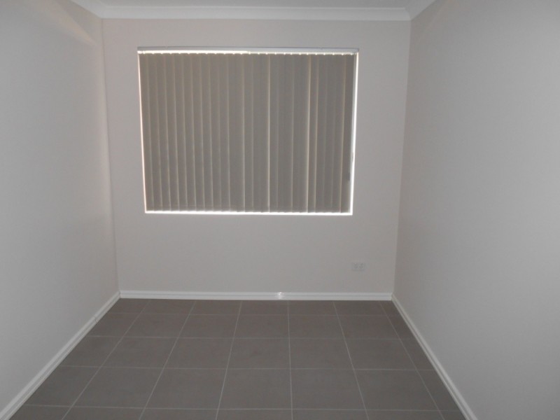 5 Limetta Grove, Landsdale WA 6065