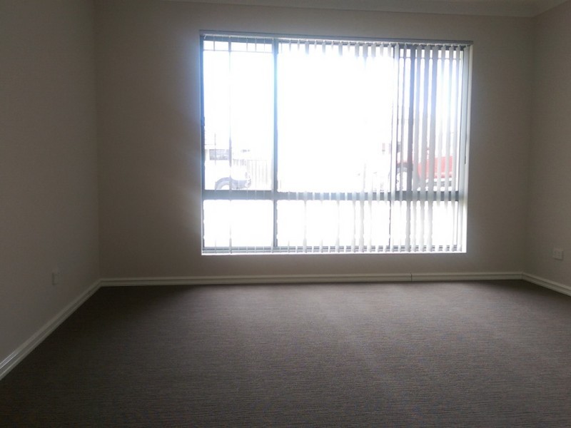 5 Limetta Grove, Landsdale WA 6065