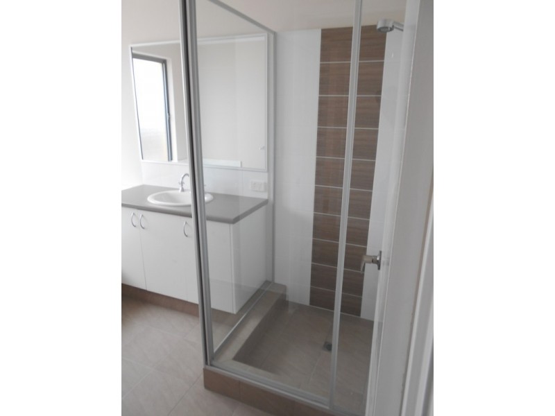 5 Limetta Grove, Landsdale WA 6065