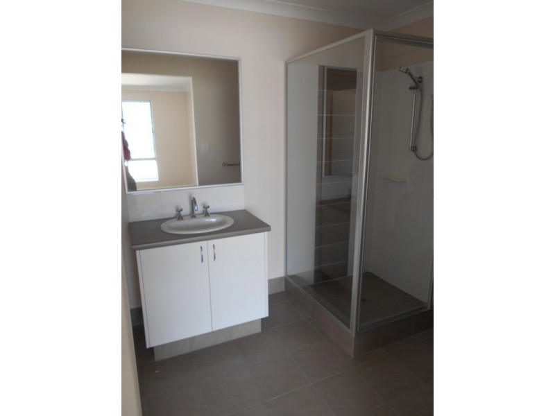 5 Limetta Grove, Landsdale WA 6065