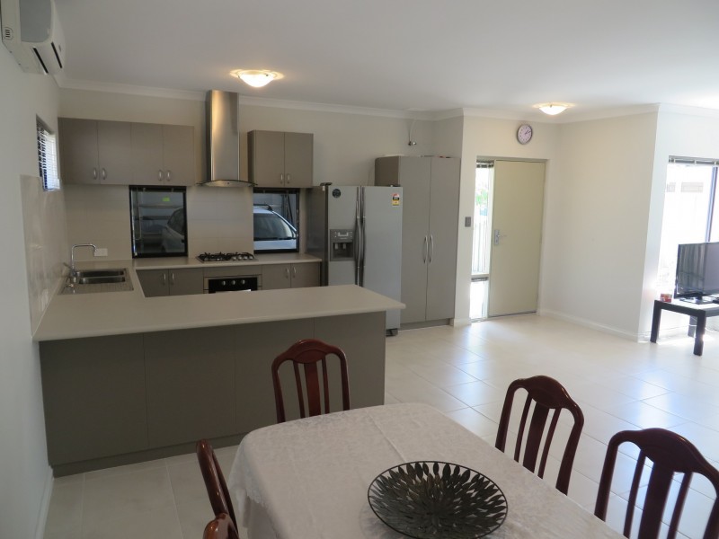 7 Reddy Court, Westminster WA 6061