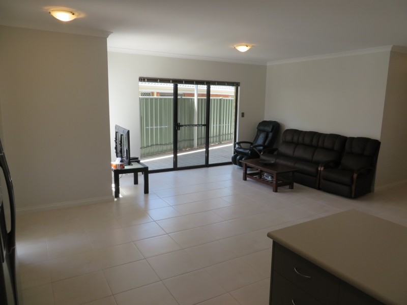 7 Reddy Court, Westminster WA 6061