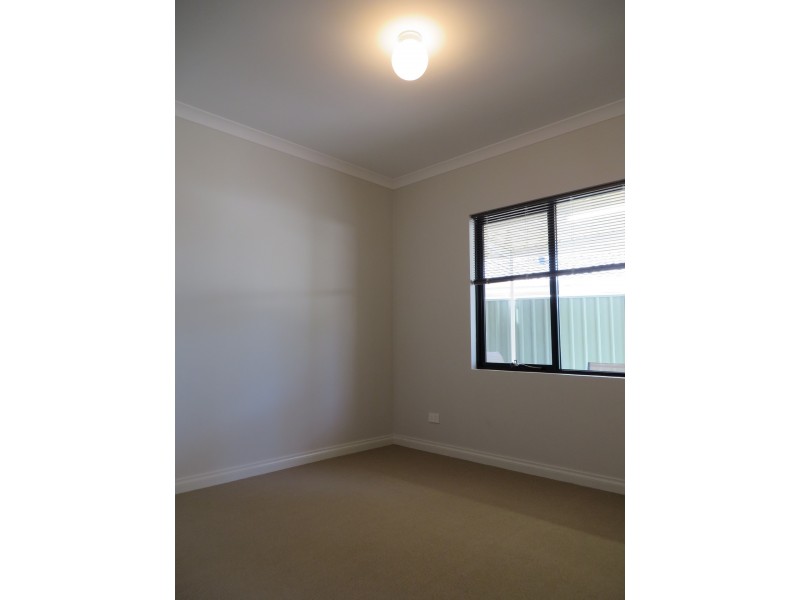 7 Reddy Court, Westminster WA 6061