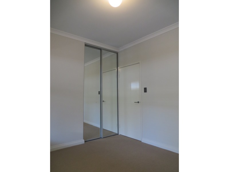 7 Reddy Court, Westminster WA 6061