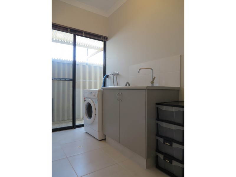 7 Reddy Court, Westminster WA 6061