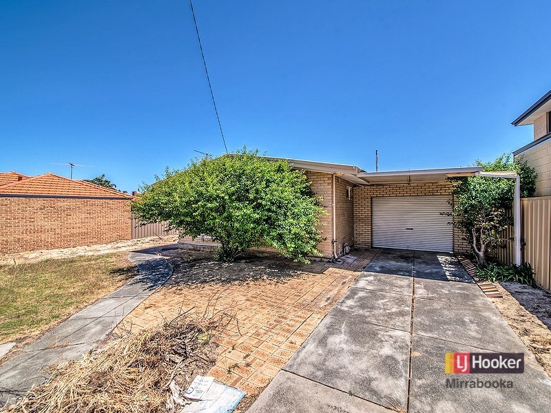19 Heathcroft Road, Balga WA 6061