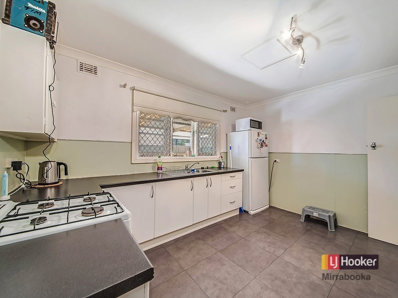 19 Heathcroft Road, Balga WA 6061