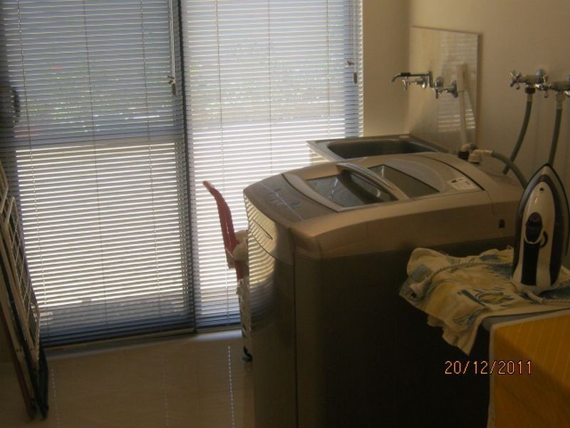 9 Regency Avenue, Madeley WA 6065