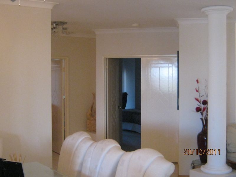 9 Regency Avenue, Madeley WA 6065