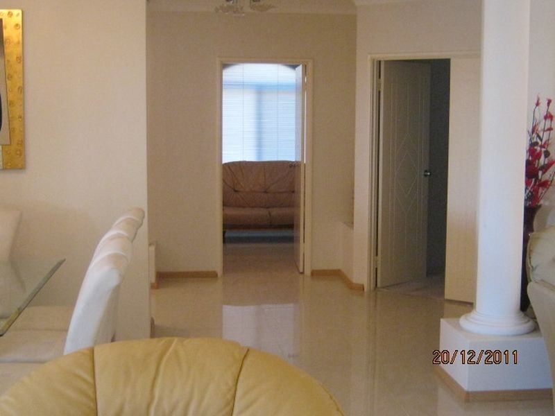 9 Regency Avenue, Madeley WA 6065