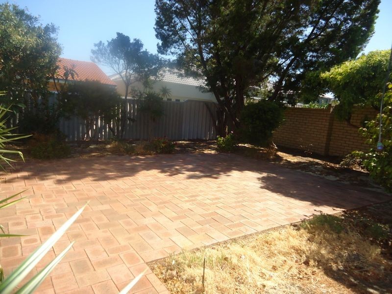 1/75 Mirrabooka Avenue, Westminster WA 6061