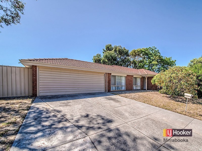 5 Snowberry Retreat, Mirrabooka WA 6061
