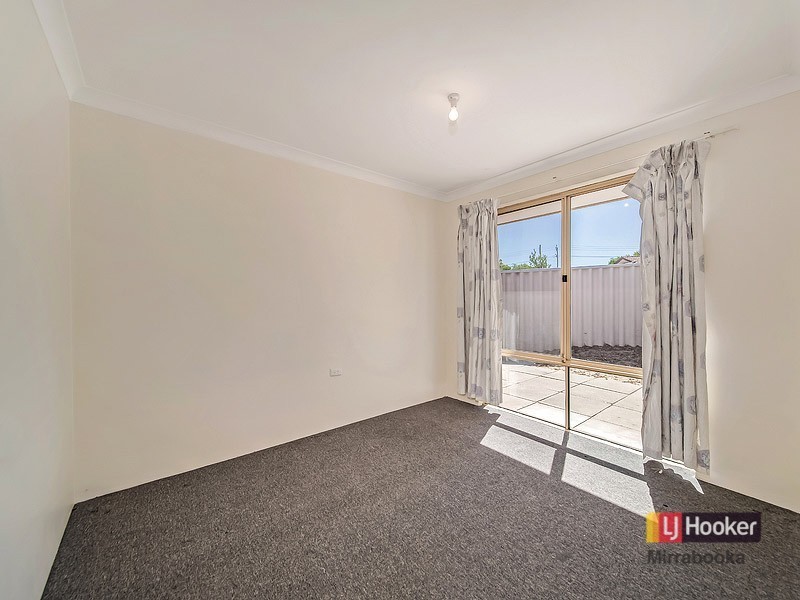 5 Snowberry Retreat, Mirrabooka WA 6061