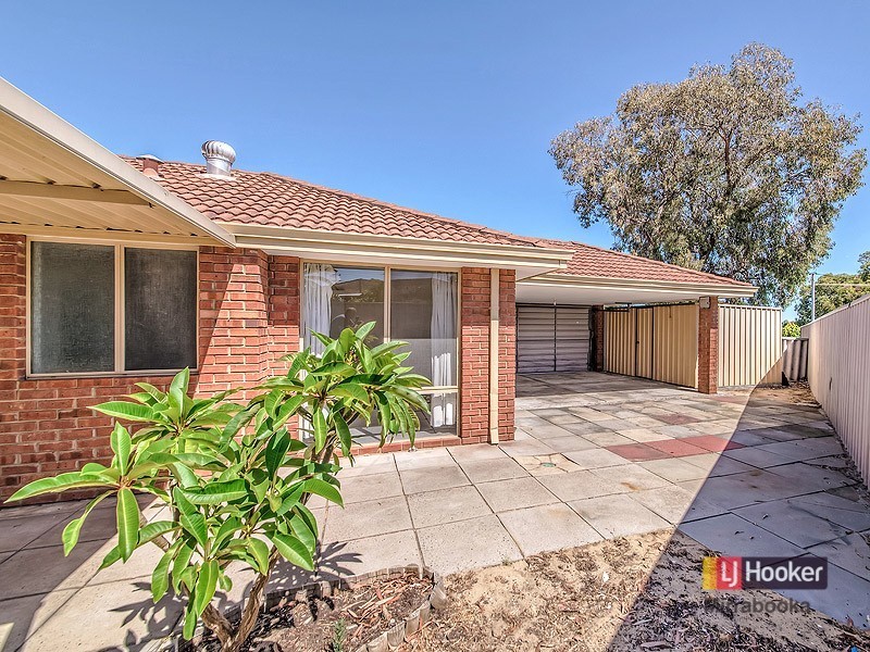 5 Snowberry Retreat, Mirrabooka WA 6061