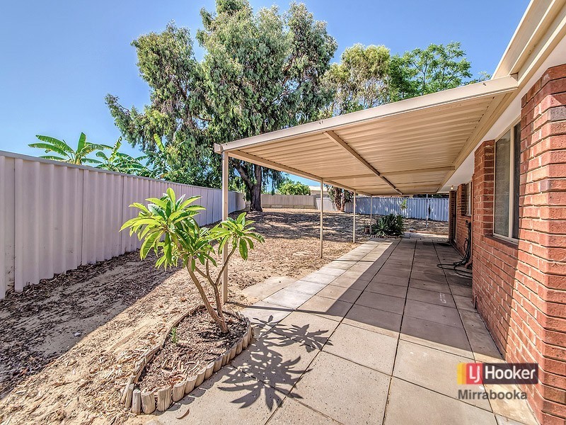 5 Snowberry Retreat, Mirrabooka WA 6061