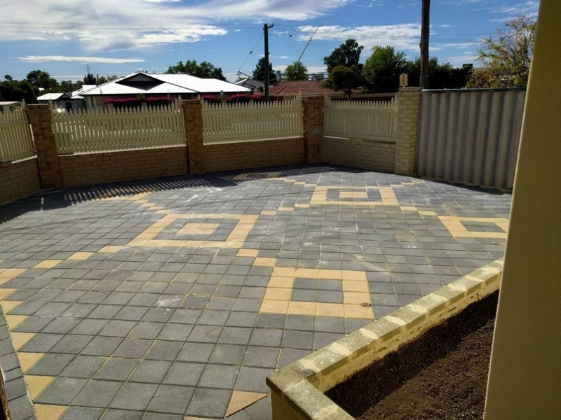 216 Ravenswood Drive, Nollamara WA 6061