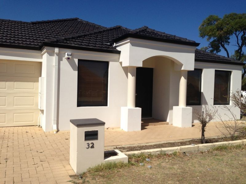 32 Linto Way, Alexander Heights WA 6064