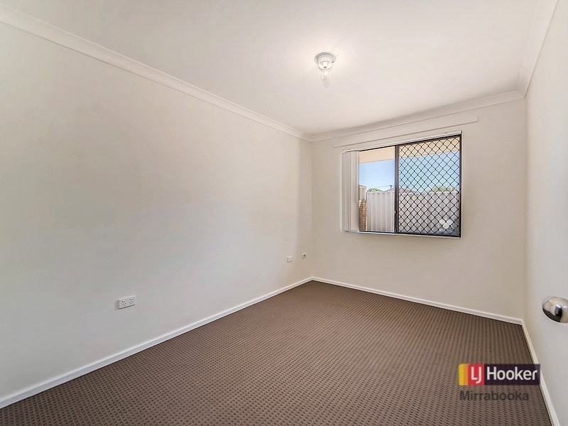 11/60 Balga Ave, Balga WA 6061