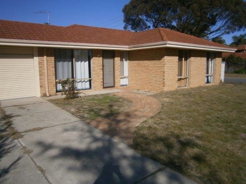 8 Hummingbird Gardens, Ballajura WA 6066
