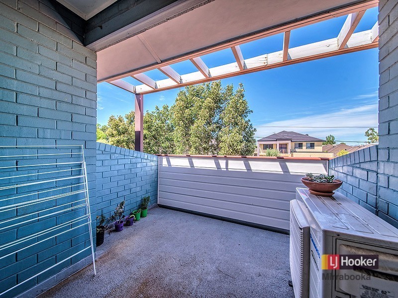6/21 Gretham Road, Westminster WA 6061