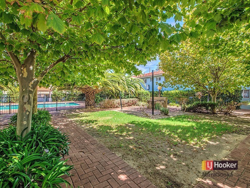 6/21 Gretham Road, Westminster WA 6061