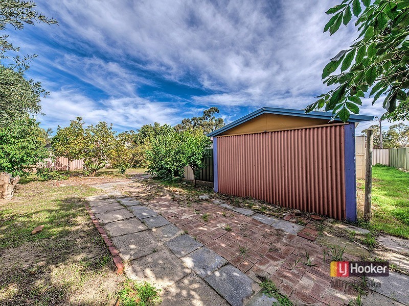 114 Mirrabooka Ave, Koondoola WA 6064