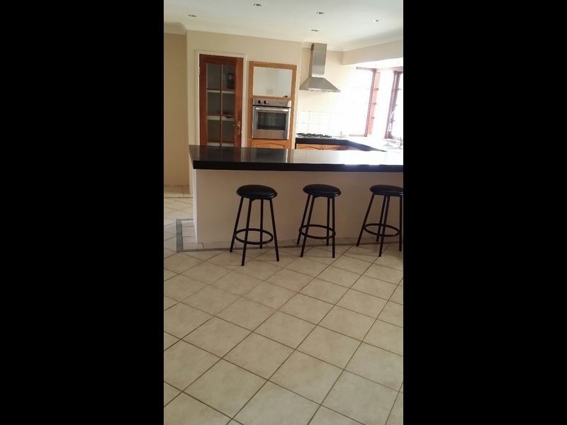 34 Vista Parade, Ballajura WA 6066