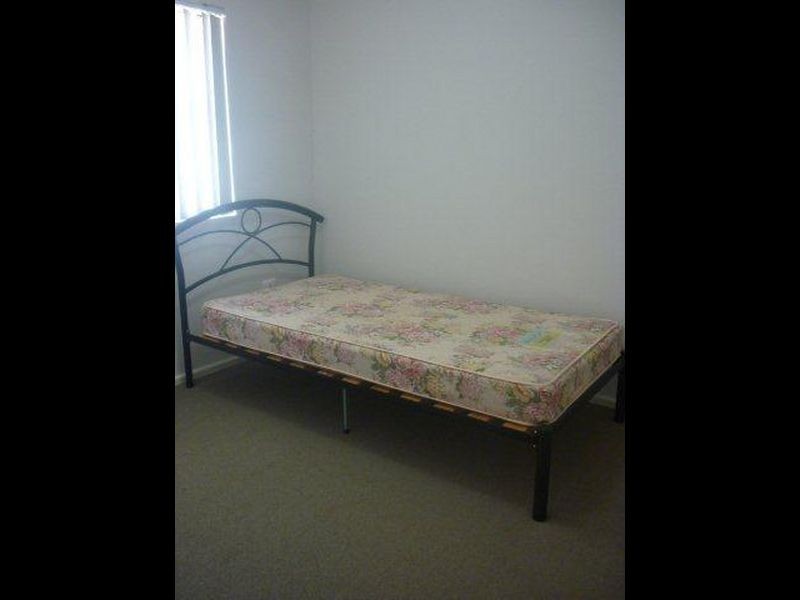 20V Roxwell Way, Girrawheen WA 6064