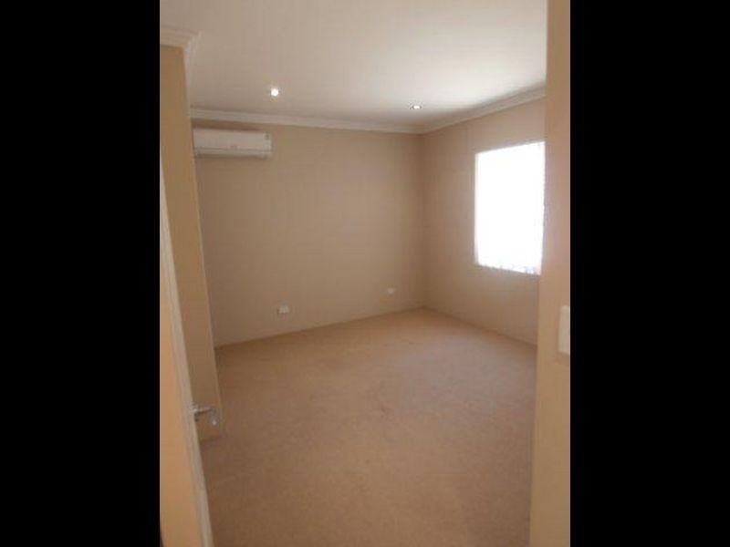 4A Gretham Road, Westminster WA 6061