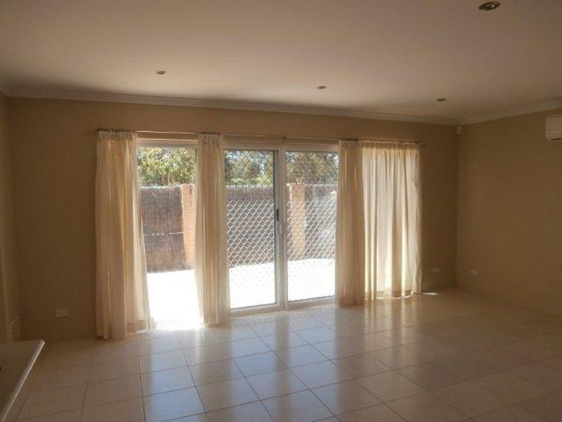 4A Gretham Road, Westminster WA 6061