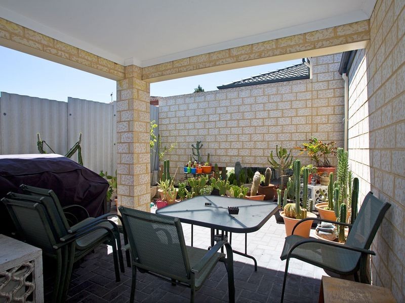 6C Melba Place, Westminster WA 6061