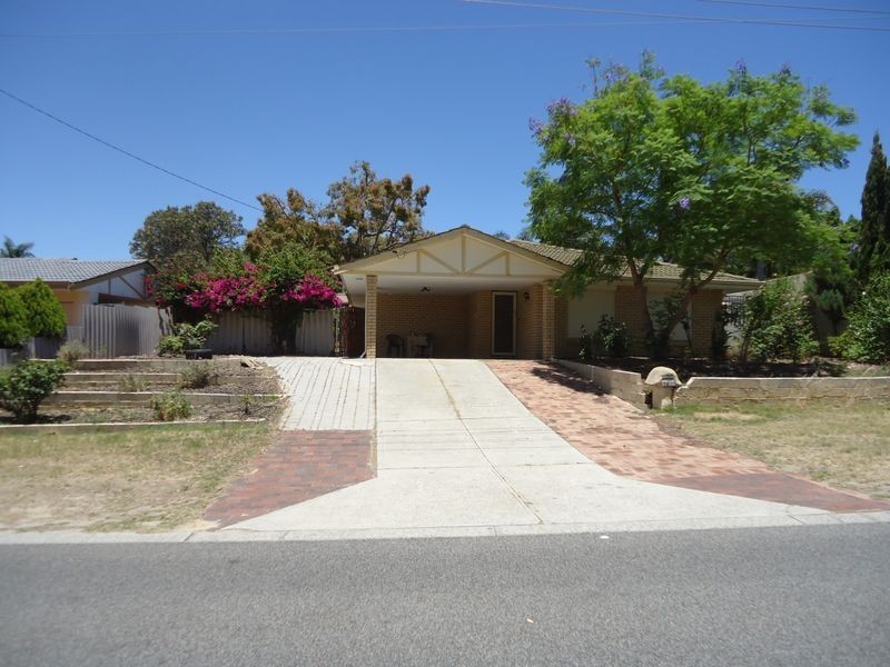 14 Oakleaf Circle, Mirrabooka WA 6061