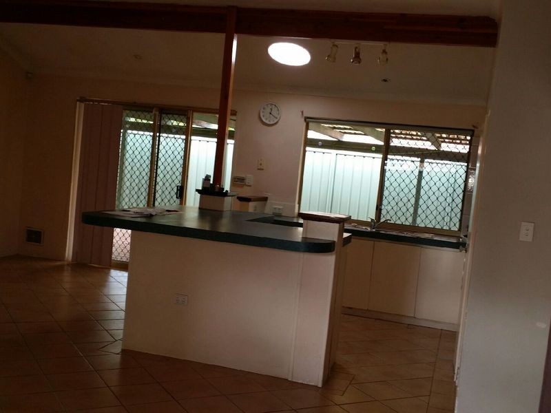 18 Yeates Lane, Stratton WA 6056