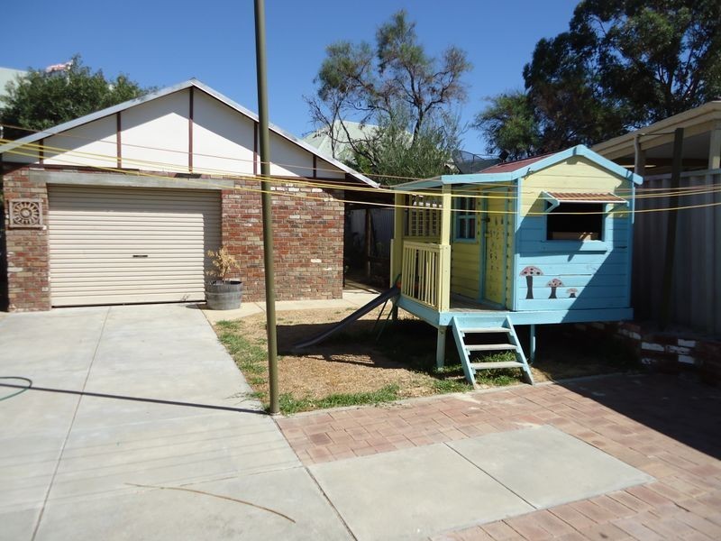 28 Nettle Terrace, Mirrabooka WA 6061