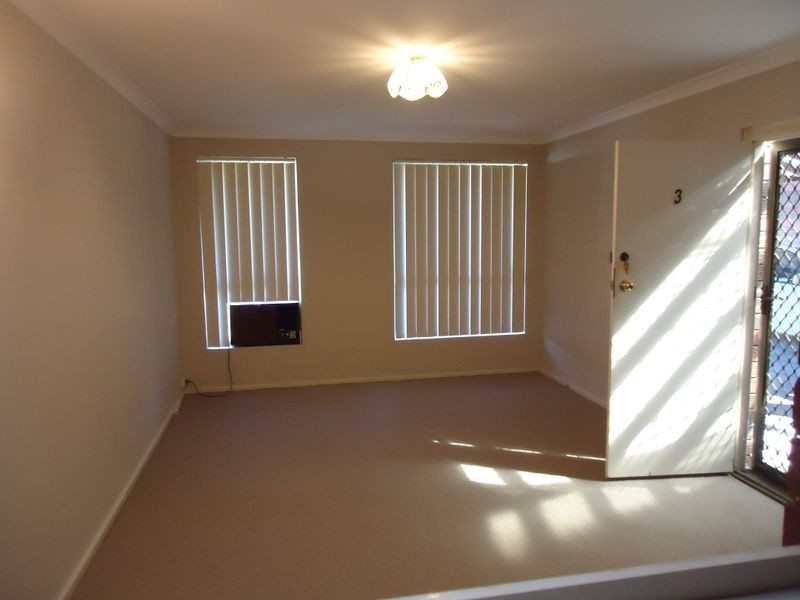 3/2 Kathleen Street, Yokine WA 6060