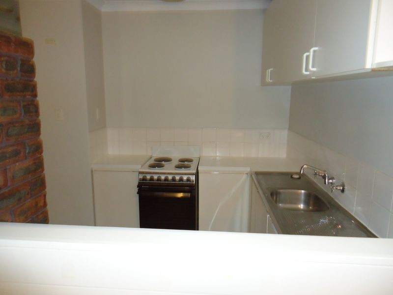 3/2 Kathleen Street, Yokine WA 6060