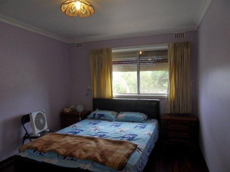 39 Sturtridge Road, Lockridge WA 6054