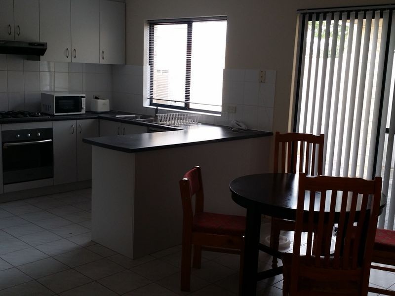 6b Melba Place, Westminster WA 6061